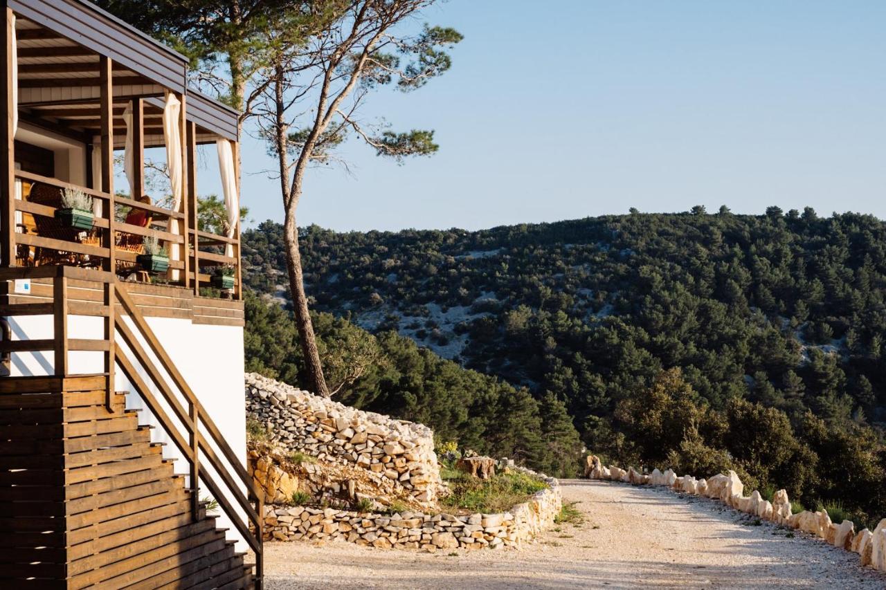 הוילה פוצ'ישצ'ה Nature House With A Wooden Porch - Pasika, House Tonka מראה חיצוני תמונה